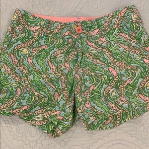 Lilly Pulitzer size 4 Callahan shorts